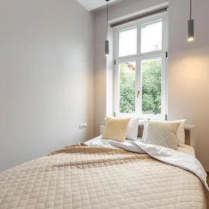 Inshiapartments On Kovzhuna Str Апартаменты